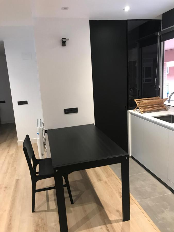 Small Lux Beachcity Close To The River,Metro And Parking Bilbao Exterior photo